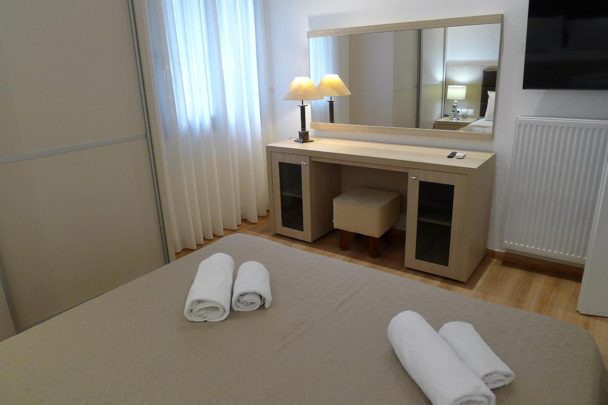 Ferienwohnung Cosy 2Ba Close To Archeological Museum Of Athens And Pedion Tou Areos Exterior foto